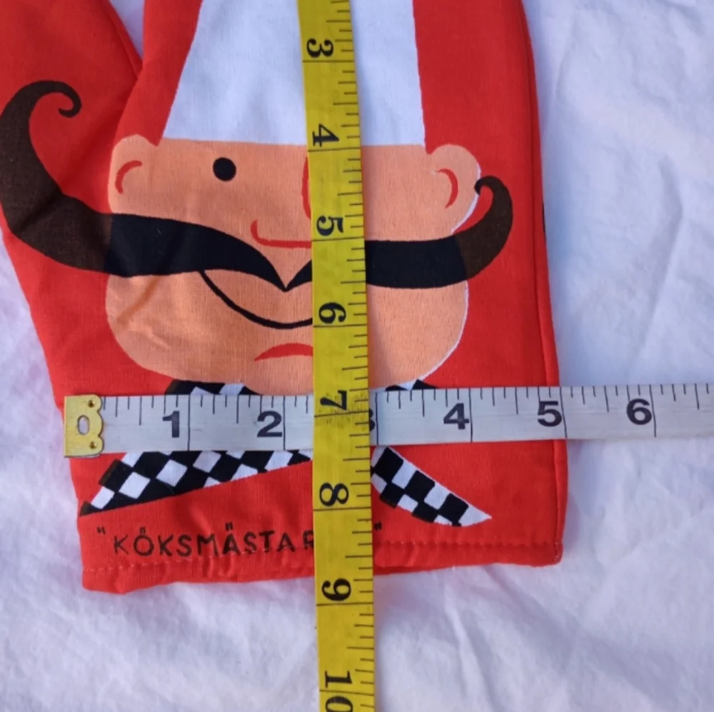Handmade Red Chef Oven Mitt Kitchen Everyday Gift Decoration Retro Housewarming